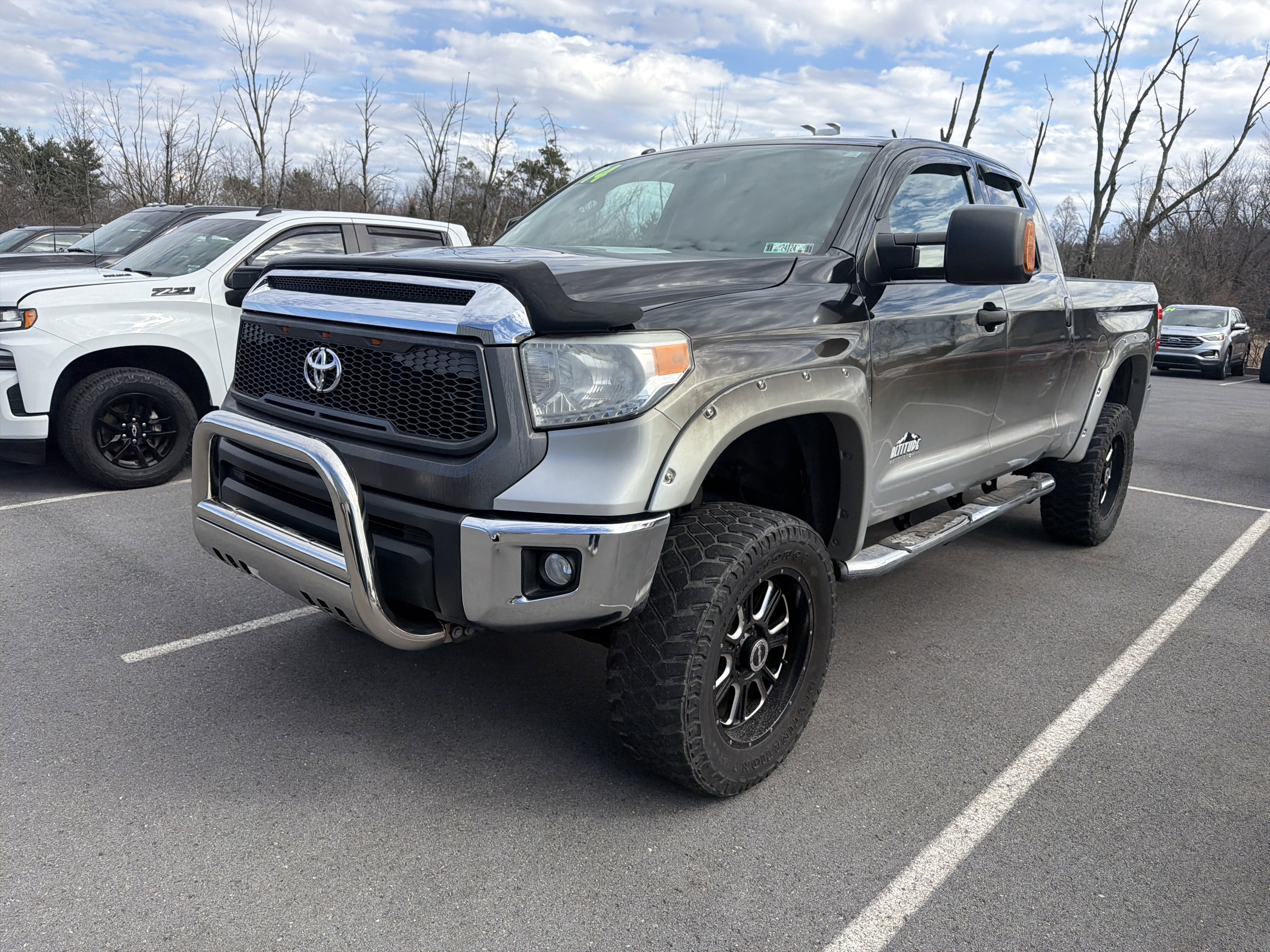Used 2014 Toyota Tundra SR5 video 2