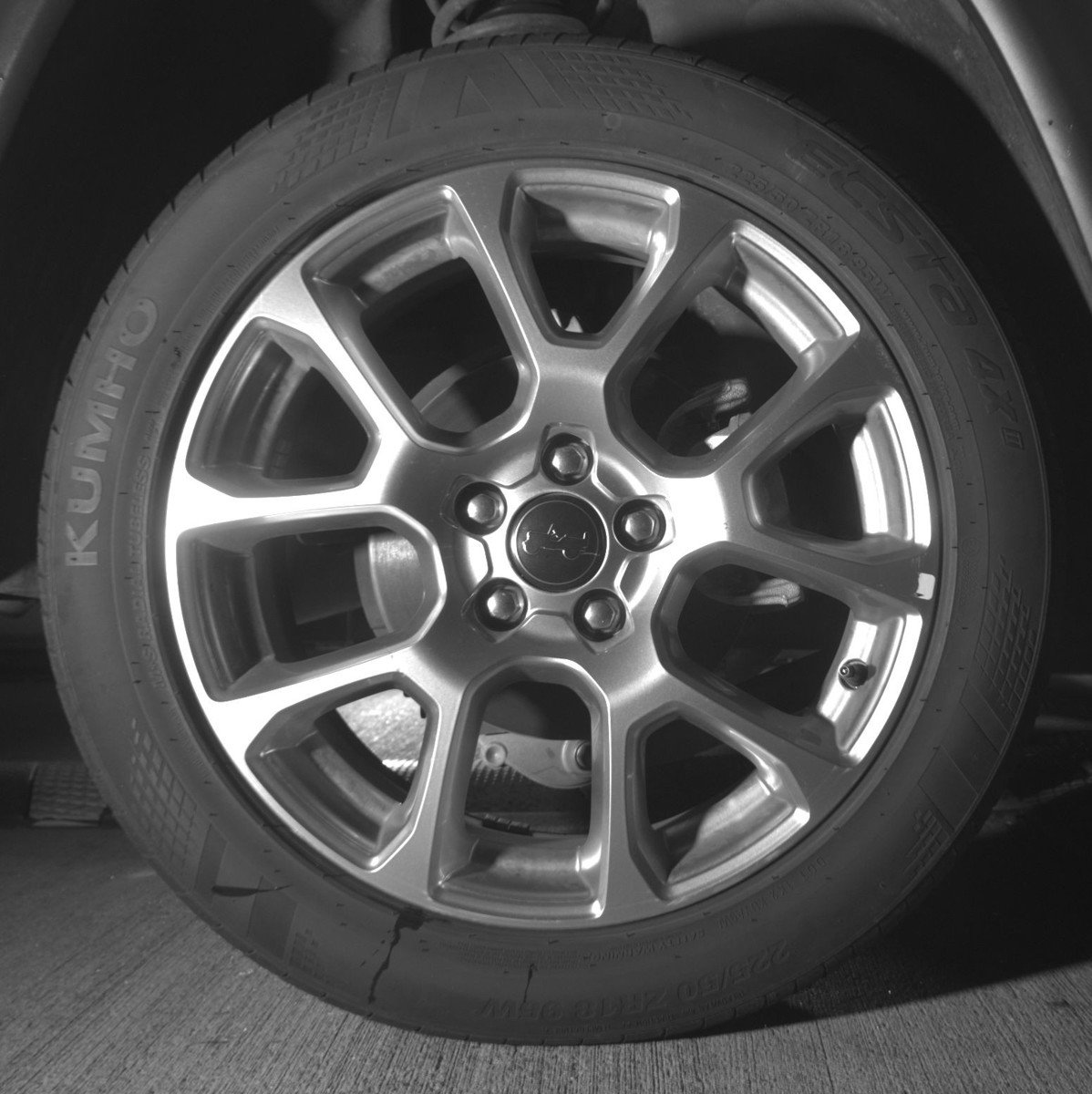 Used 2025 Jeep Compass Limited image 15