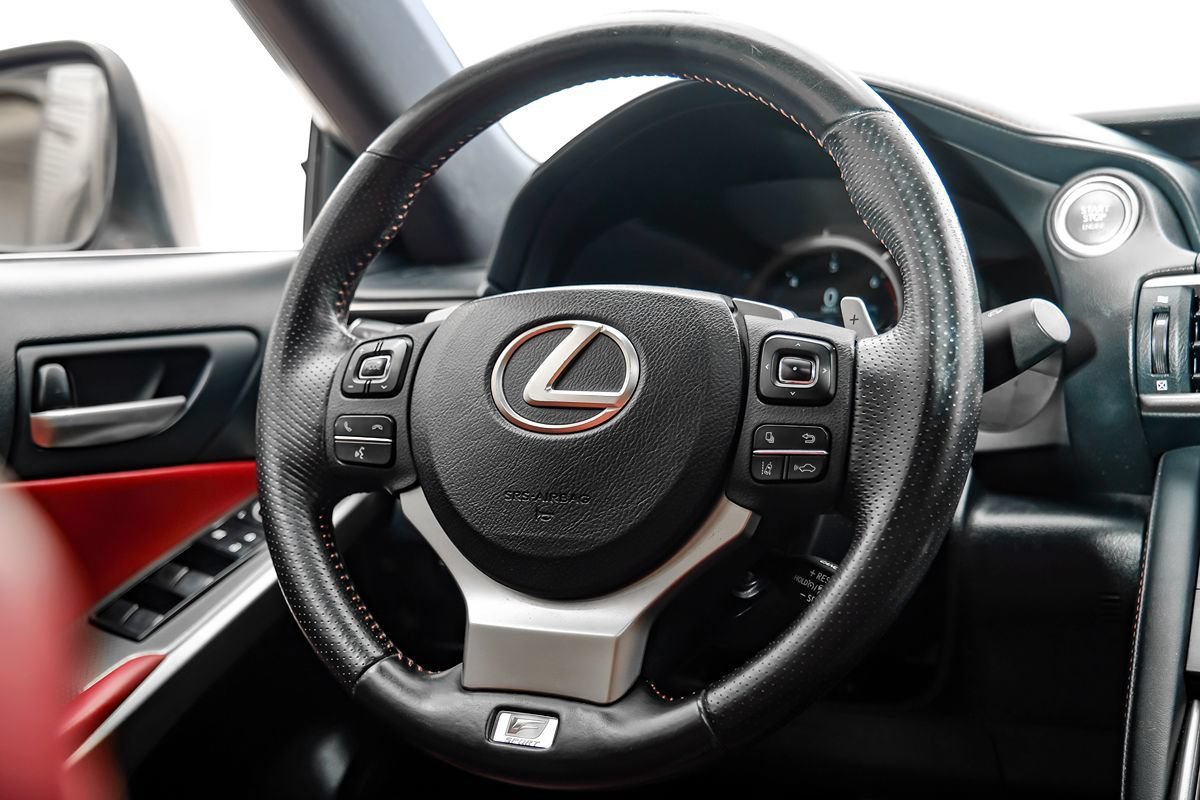 Used 2018 Lexus IS 300 F Sport w/ F Sport Package RWD image 15