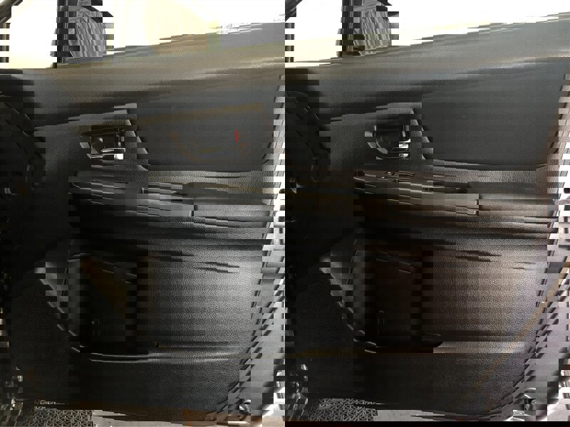 Used 2013 Subaru Impreza 2.0i Premium w/ All-Weather Pkg image 28