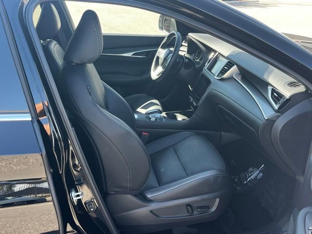 Certified 2025 INFINITI QX55 Luxe w/ Cargo Package image 10