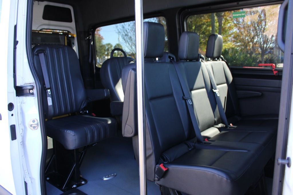 Used 2022 Mercedes-Benz Sprinter 1500 image 33