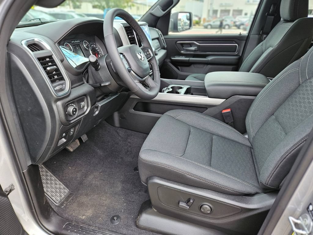 New 2026 RAM 1500 Big Horn AWD/4WD image 18