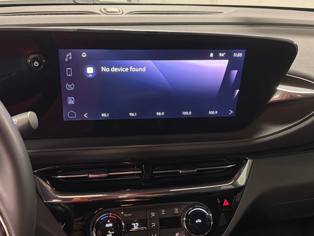 Used 2025 Buick Envista Sport Touring w/ Convenience I Package FWD image 34