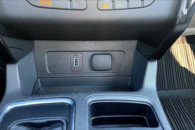 Used 2019 Ford Escape Titanium AWD/4WD image 16