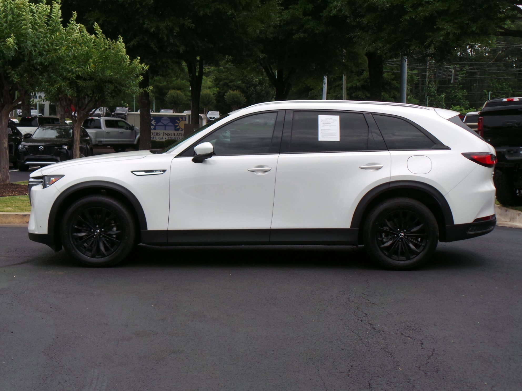 Certified 2024 MAZDA CX-90 Plug-In Hybrid w/ Preferred AWD/4WD image 5