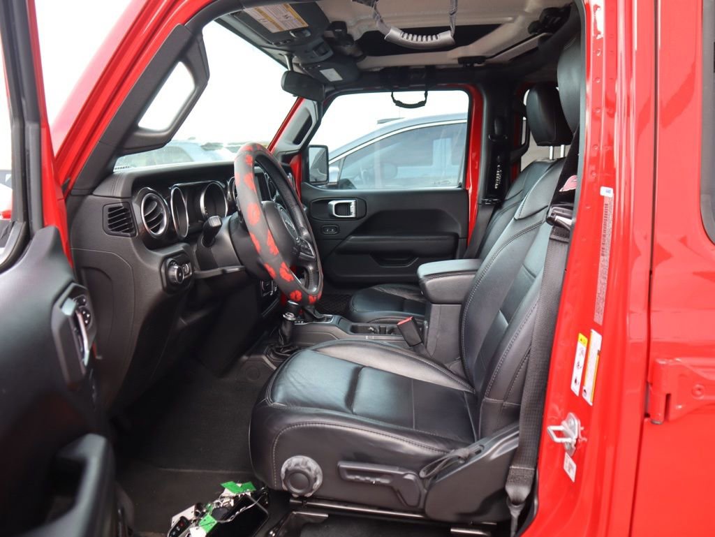 Used 2020 Jeep Wrangler Unlimited Sahara image 9