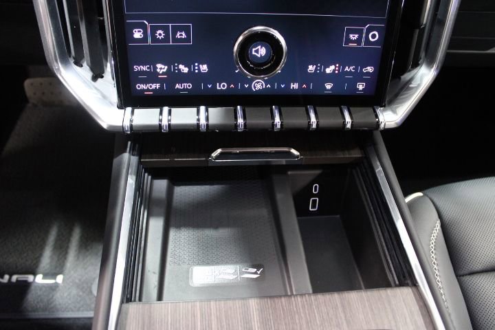 New 2026 GMC Acadia Denali image 34