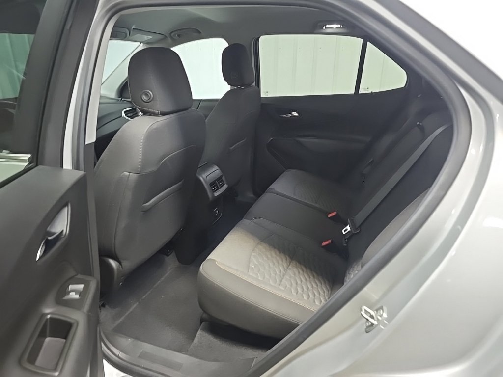 Used 2021 Chevrolet Equinox LT AWD/4WD image 30