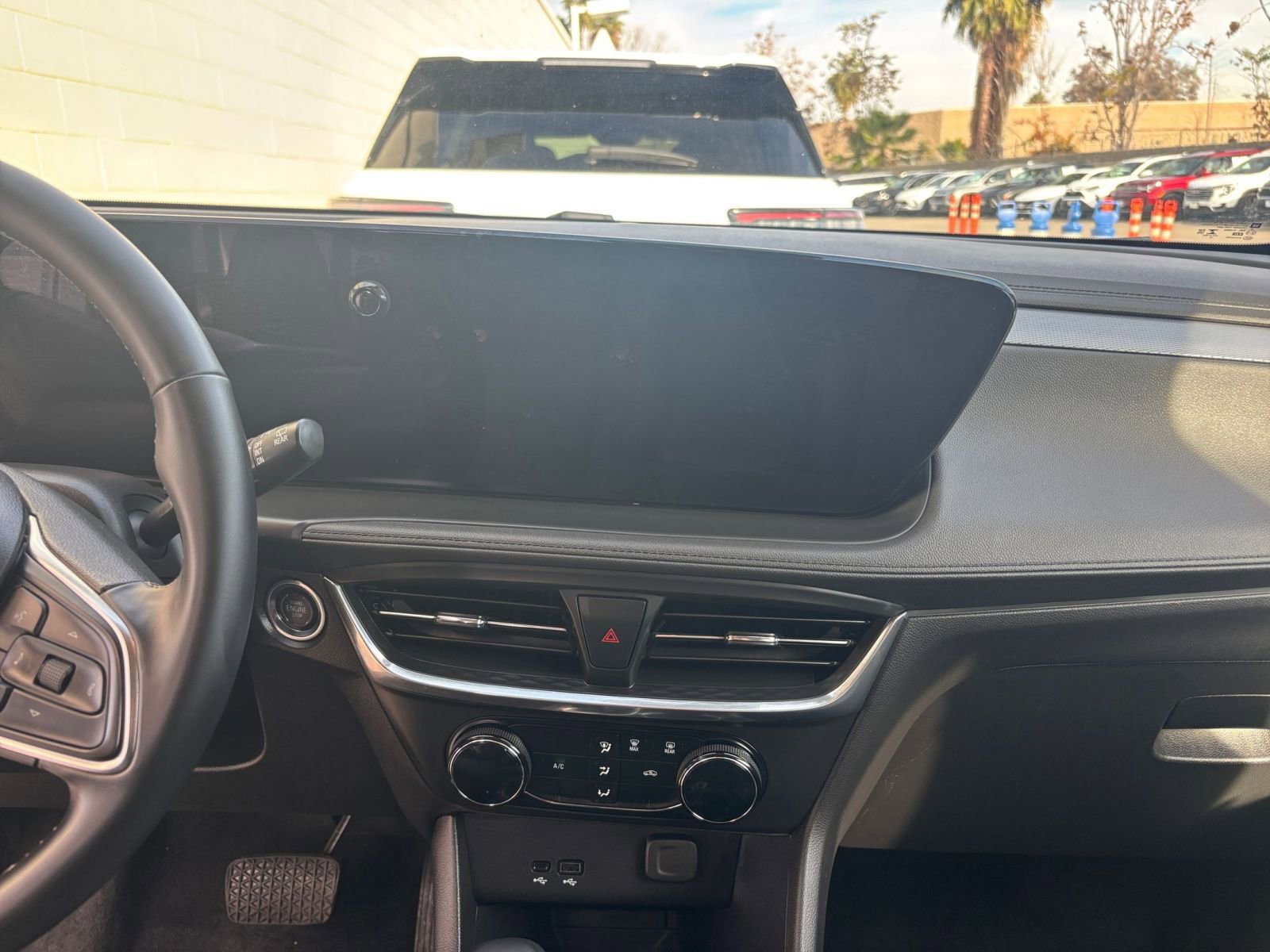 Used 2025 Buick Encore GX Preferred image 18