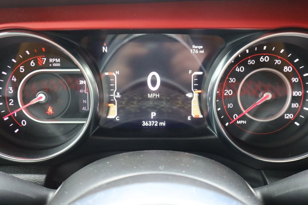 Used 2022 Jeep Wrangler Unlimited Rubicon w/ Cold Weather Group image 40