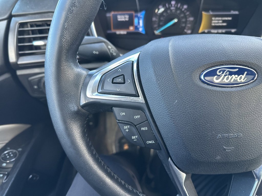 Used 2017 Ford Fusion Titanium image 22