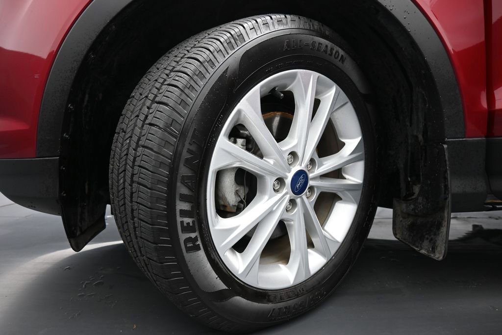 Used 2018 Ford Escape SEL FWD image 16