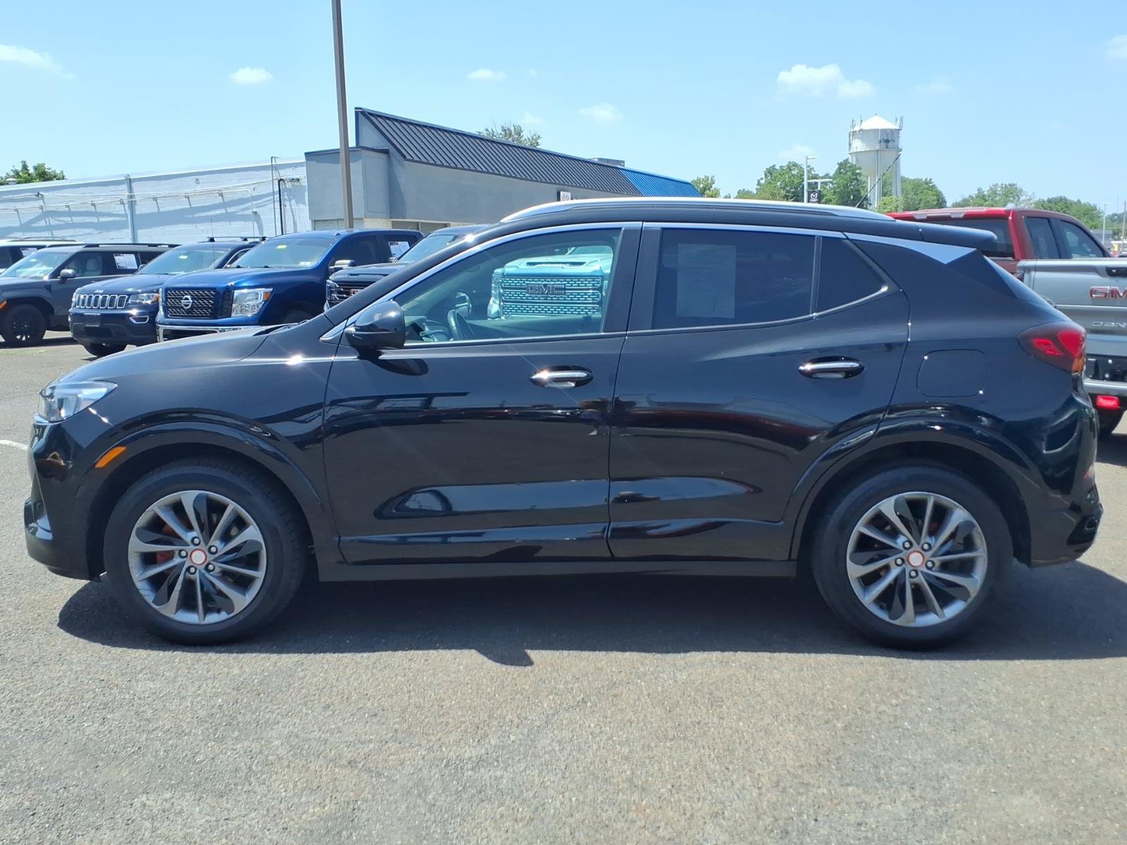Certified 2023 Buick Encore GX Select w/ Sport Touring Package FWD image 7