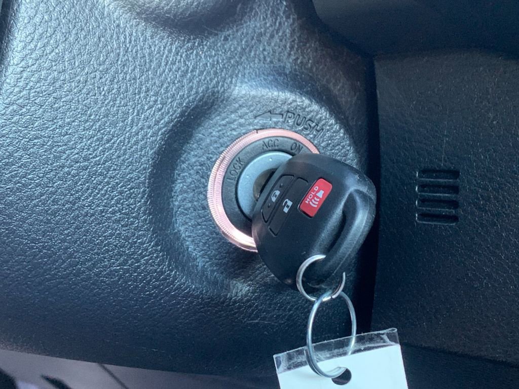 Used 2021 Toyota Tacoma SR image 24