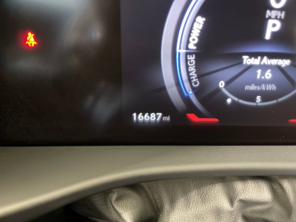 Used 2023 Lexus RZ 450e Premium image 19