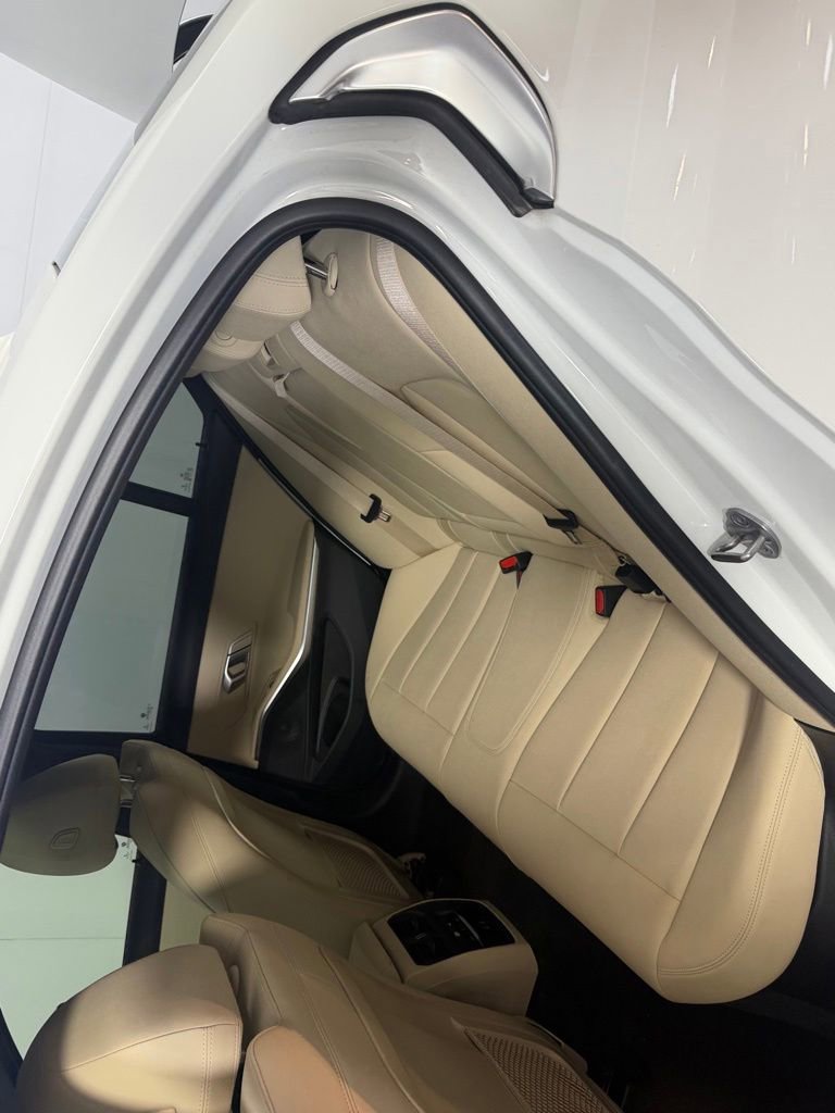 Used 2021 BMW 330i Sedan RWD image 25