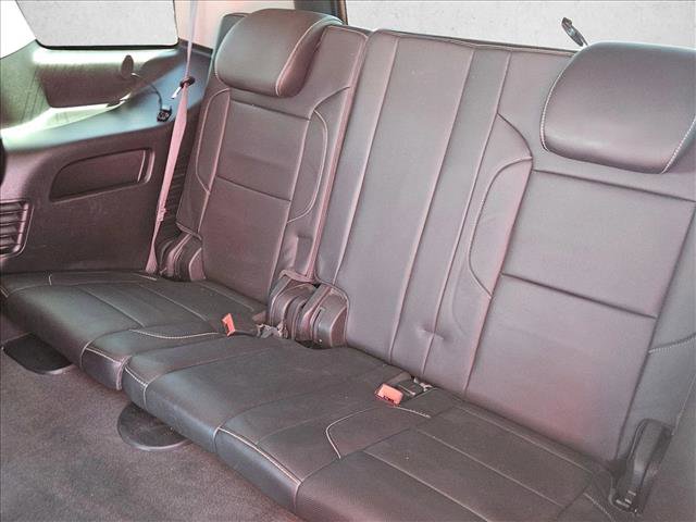 Used 2015 GMC Yukon SLT w/ HD Trailering Package image 26