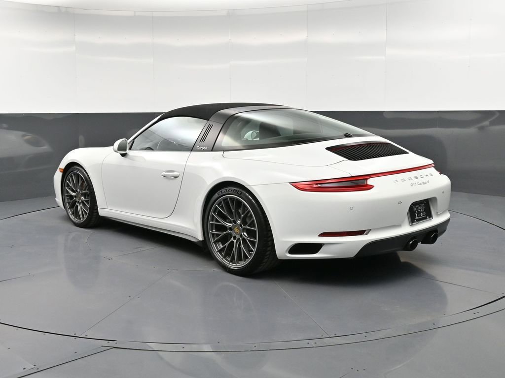 Certified 2019 Porsche 911 Targa 4 image 3