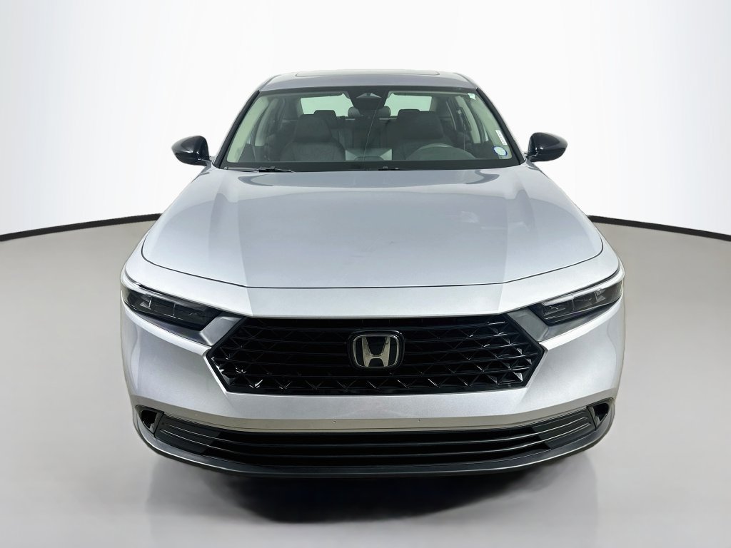 Used 2026 Honda Accord SE image 2