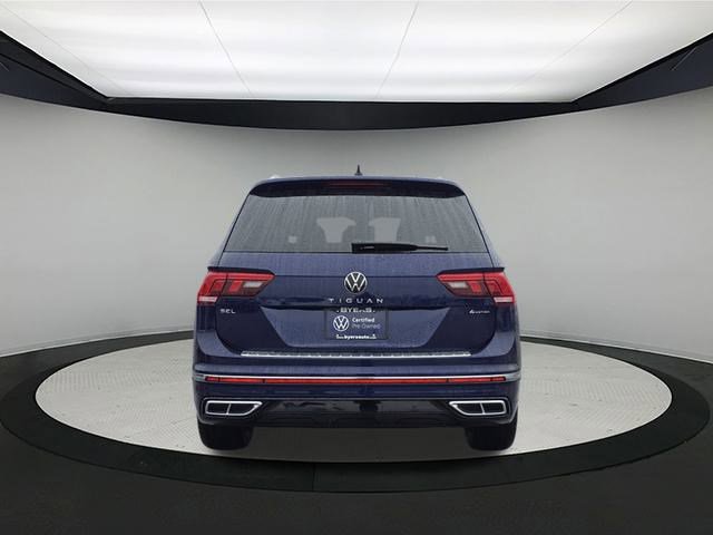 Certified 2022 Volkswagen Tiguan SEL R-Line image 6
