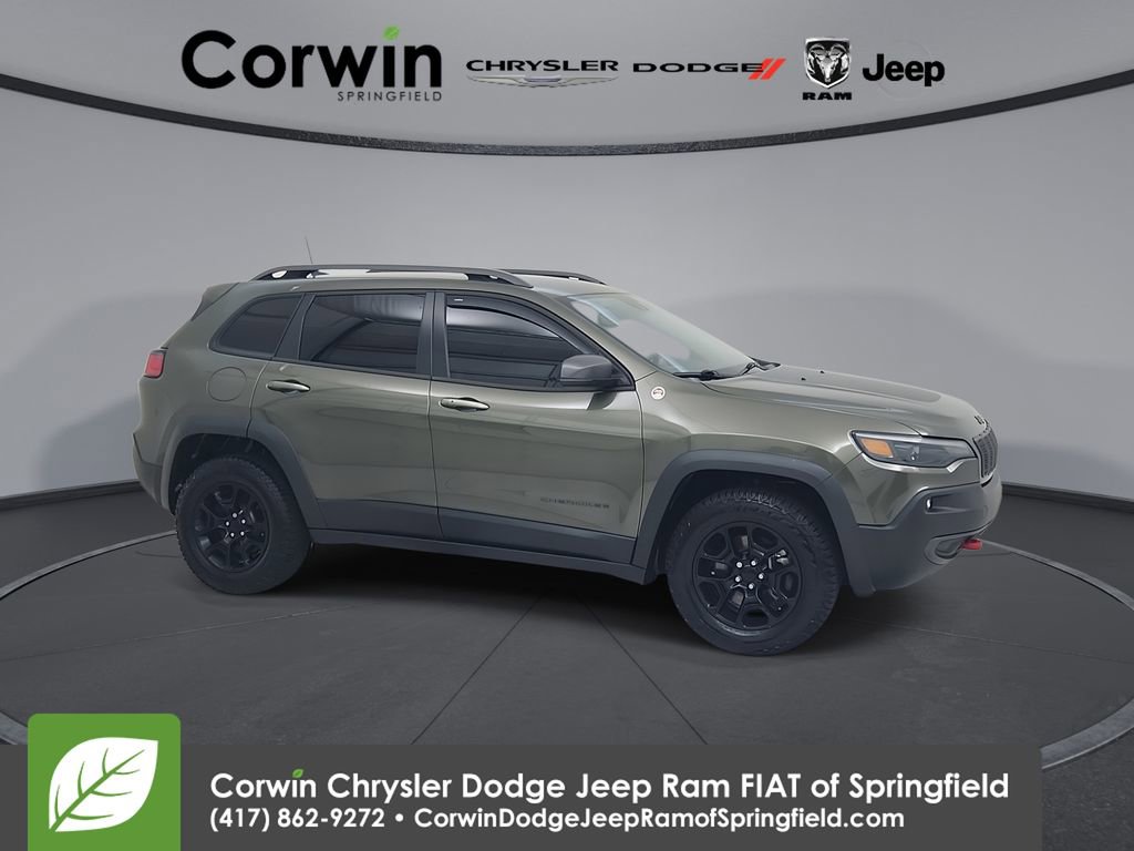 Used 2021 Jeep Cherokee Trailhawk AWD/4WD image 1