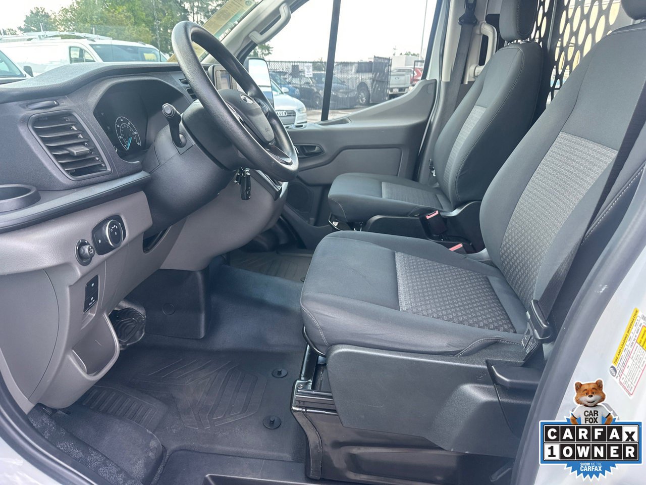 Used 2025 Ford Transit 250 Low Roof w/ Exterior Upgrade Package RWD image 9