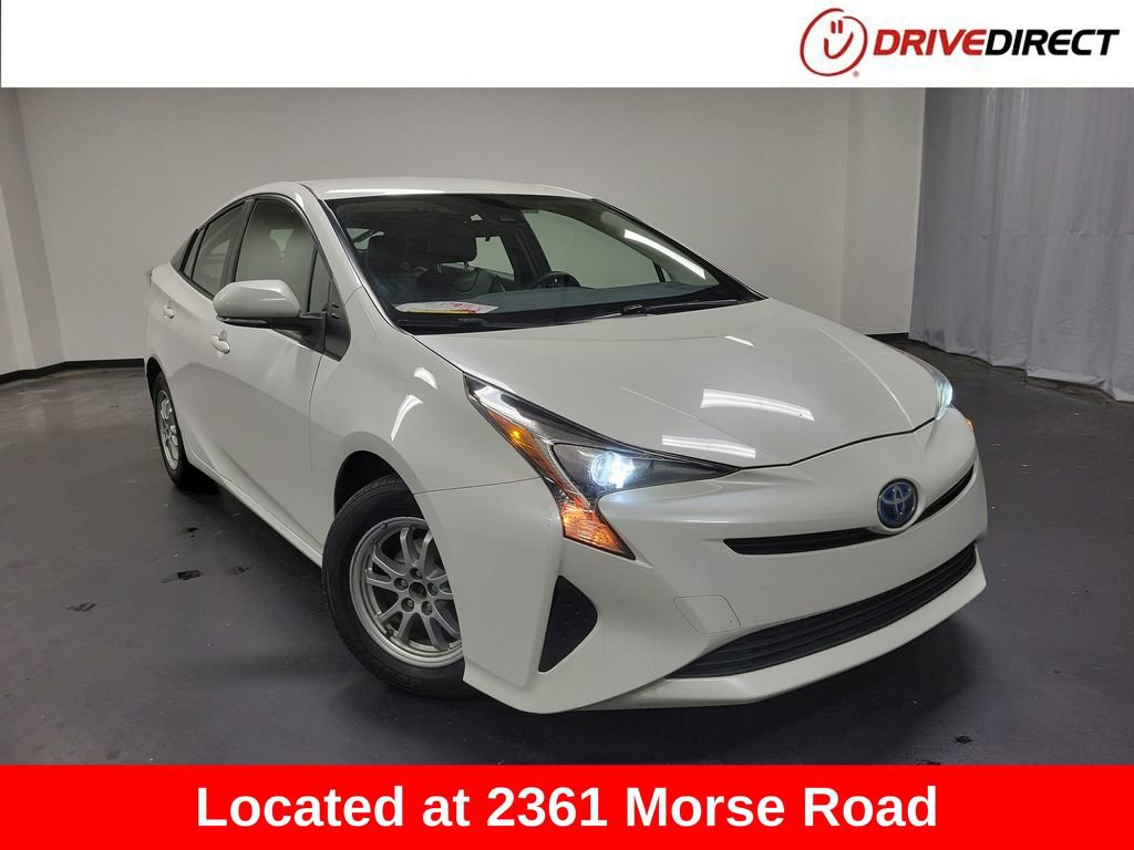 Used 2017 Toyota Prius Two image 1
