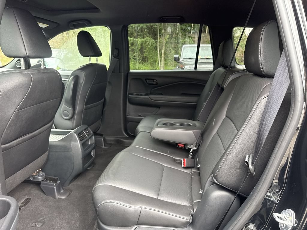 Used 2023 Honda Passport EX-L image 25