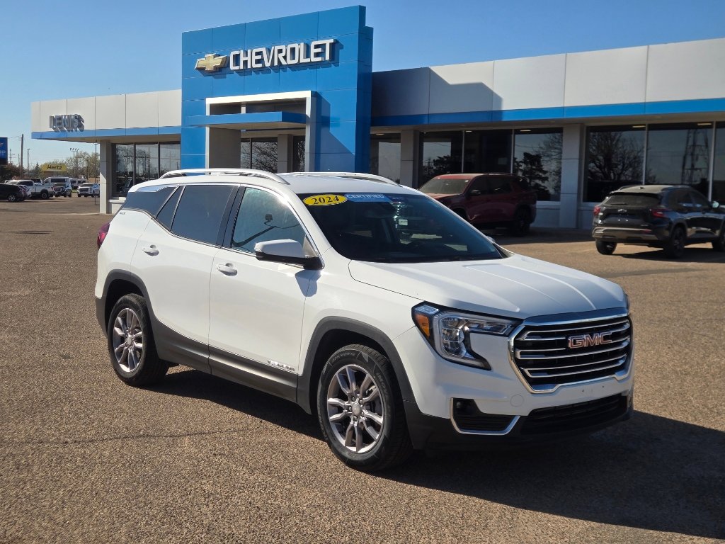 Certified 2024 GMC Terrain SLT image 2