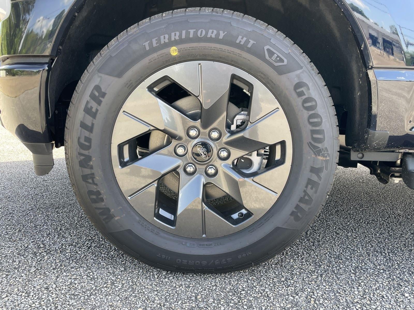 New 2025 Ford F150 Lightning Flash AWD/4WD image 57