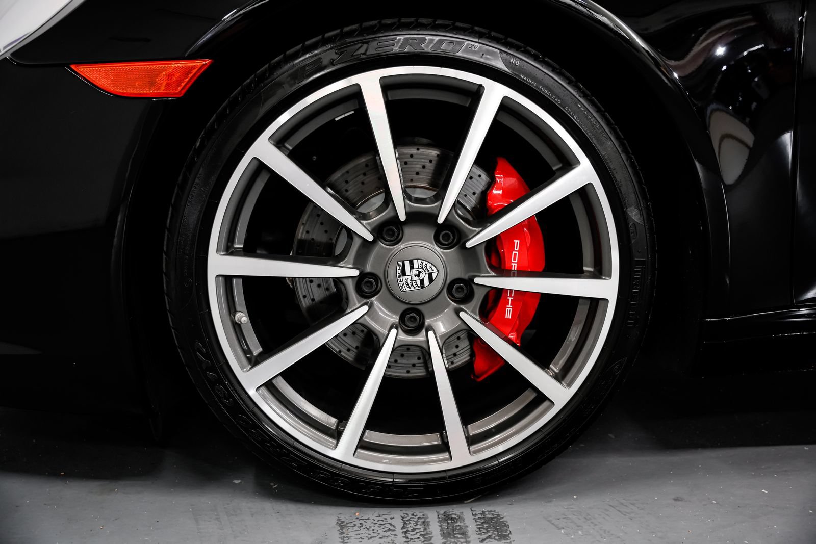 Used 2014 Porsche 911 Carrera S RWD image 39