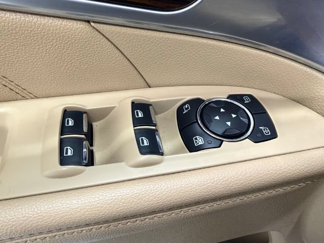 Used 2017 Ford Explorer Limited w/ Equipment Group 301A AWD/4WD image 39