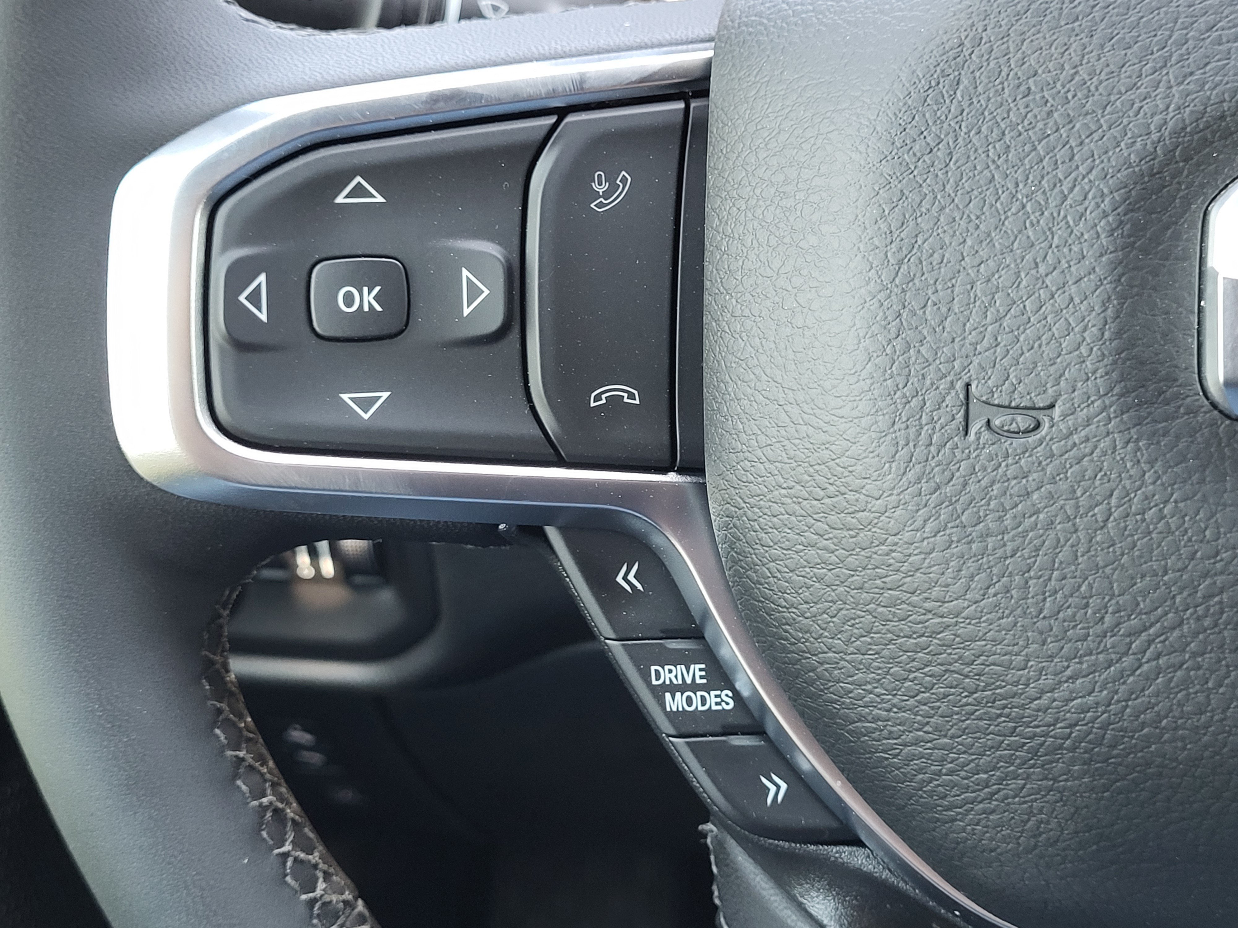 New 2026 RAM 1500 Big Horn AWD/4WD image 12