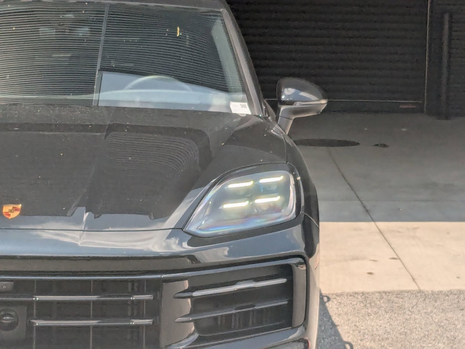 Certified 2025 Porsche Cayenne image 12