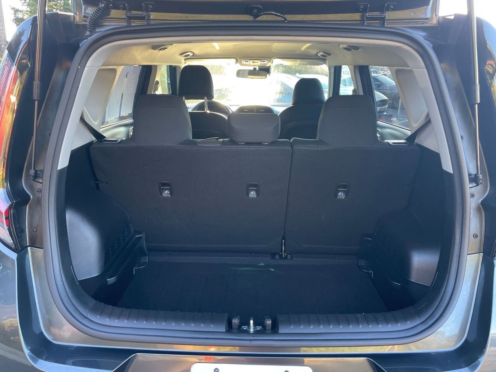 Used 2025 Kia Soul LX w/ LX Technology Package image 29