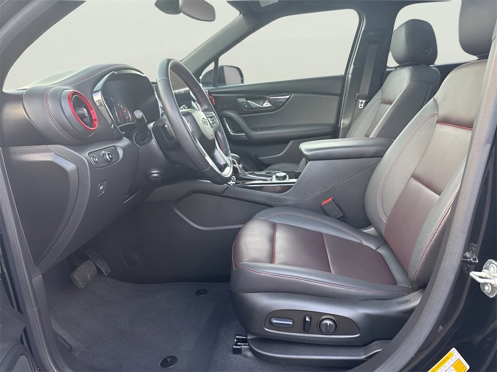 Used 2023 Chevrolet Blazer RS w/ Enhanced Convenience Package image 15
