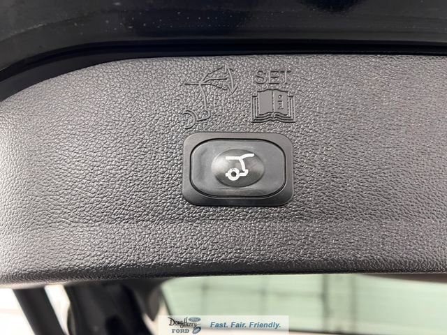 Used 2018 Ford Escape SEL image 32