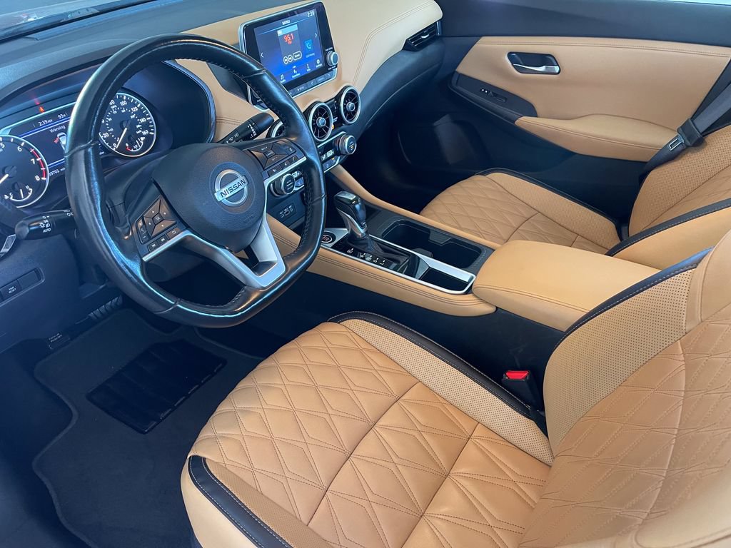 Used 2023 Nissan Sentra SV w/ SV Premium Package FWD image 6