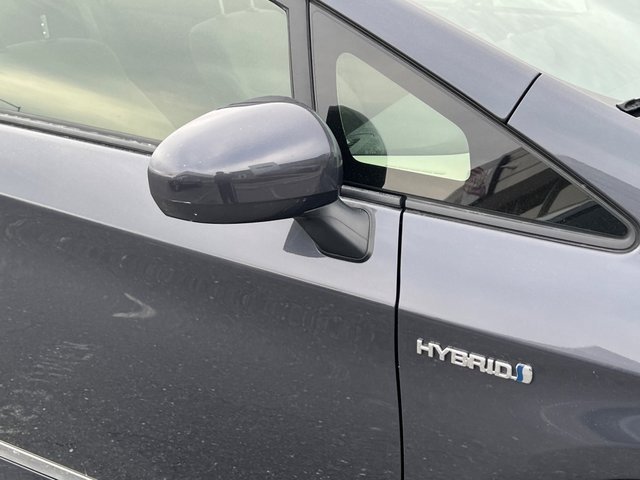 Used 2013 Toyota Prius Three image 10