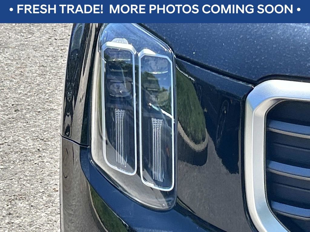 Used 2023 Kia Telluride SX Prestige AWD/4WD image 11