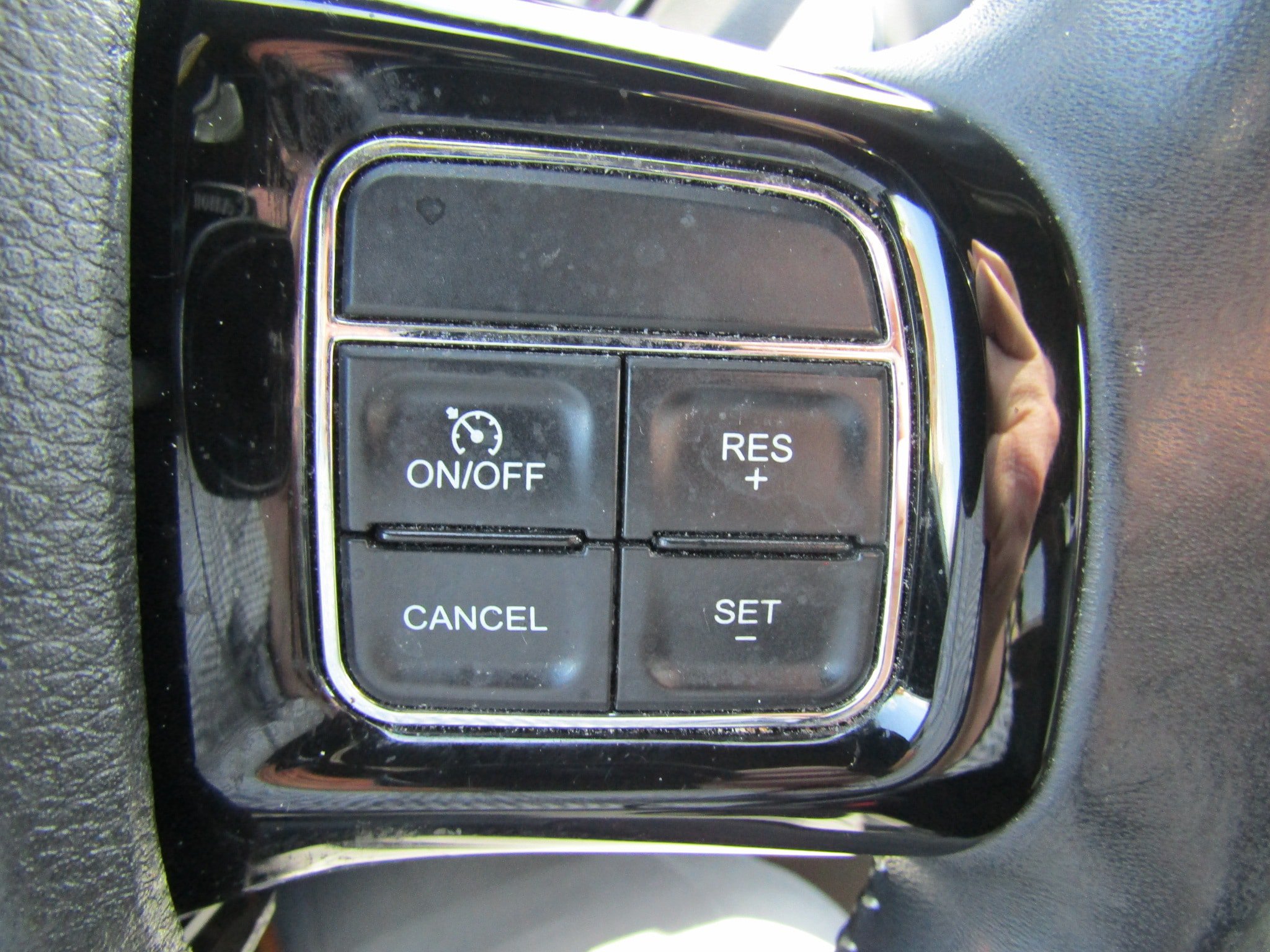 Used 2017 Dodge Grand Caravan SXT image 26