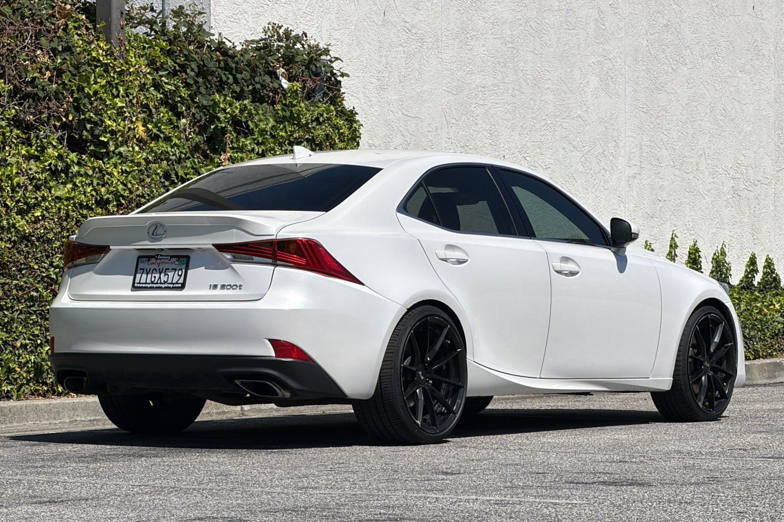 Used 2017 Lexus IS 200t RWD image 5
