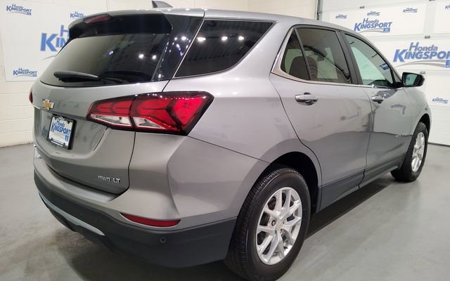 Used 2024 Chevrolet Equinox LT AWD/4WD image 3
