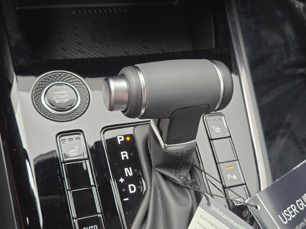 New 2026 Kia Niro EX FWD image 31
