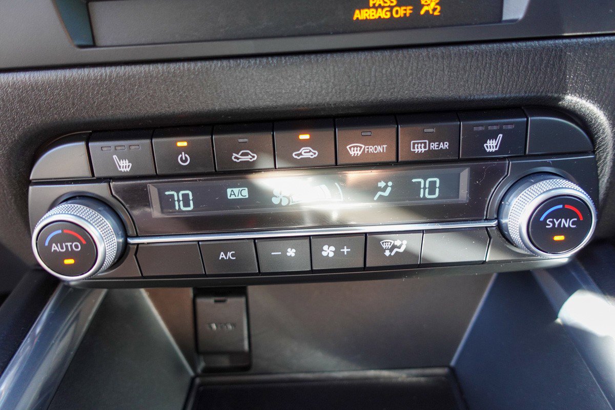 Certified 2023 MAZDA CX-5 Carbon Edition image 21