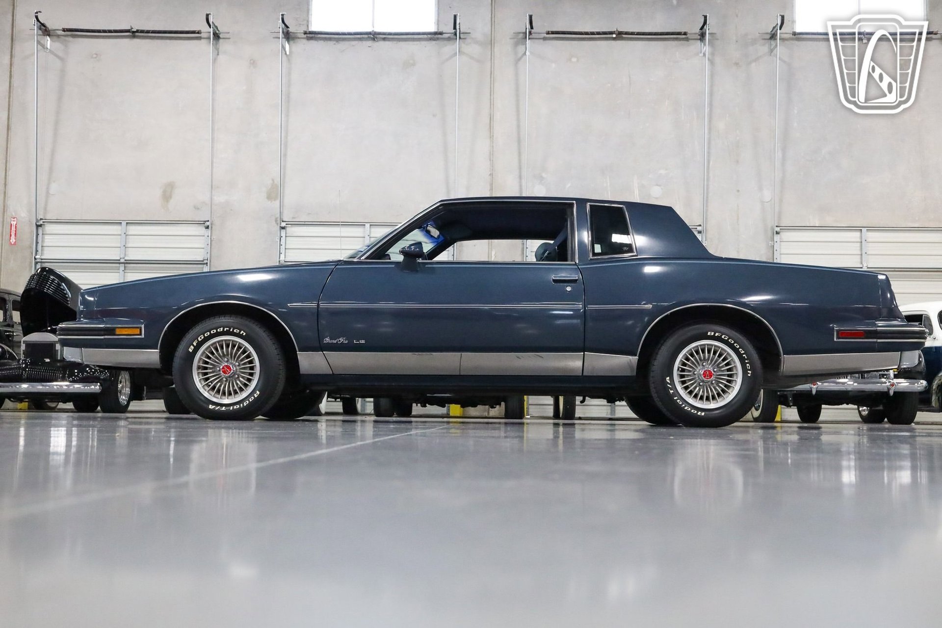 Used 1987 Pontiac Grand Prix LE image 16