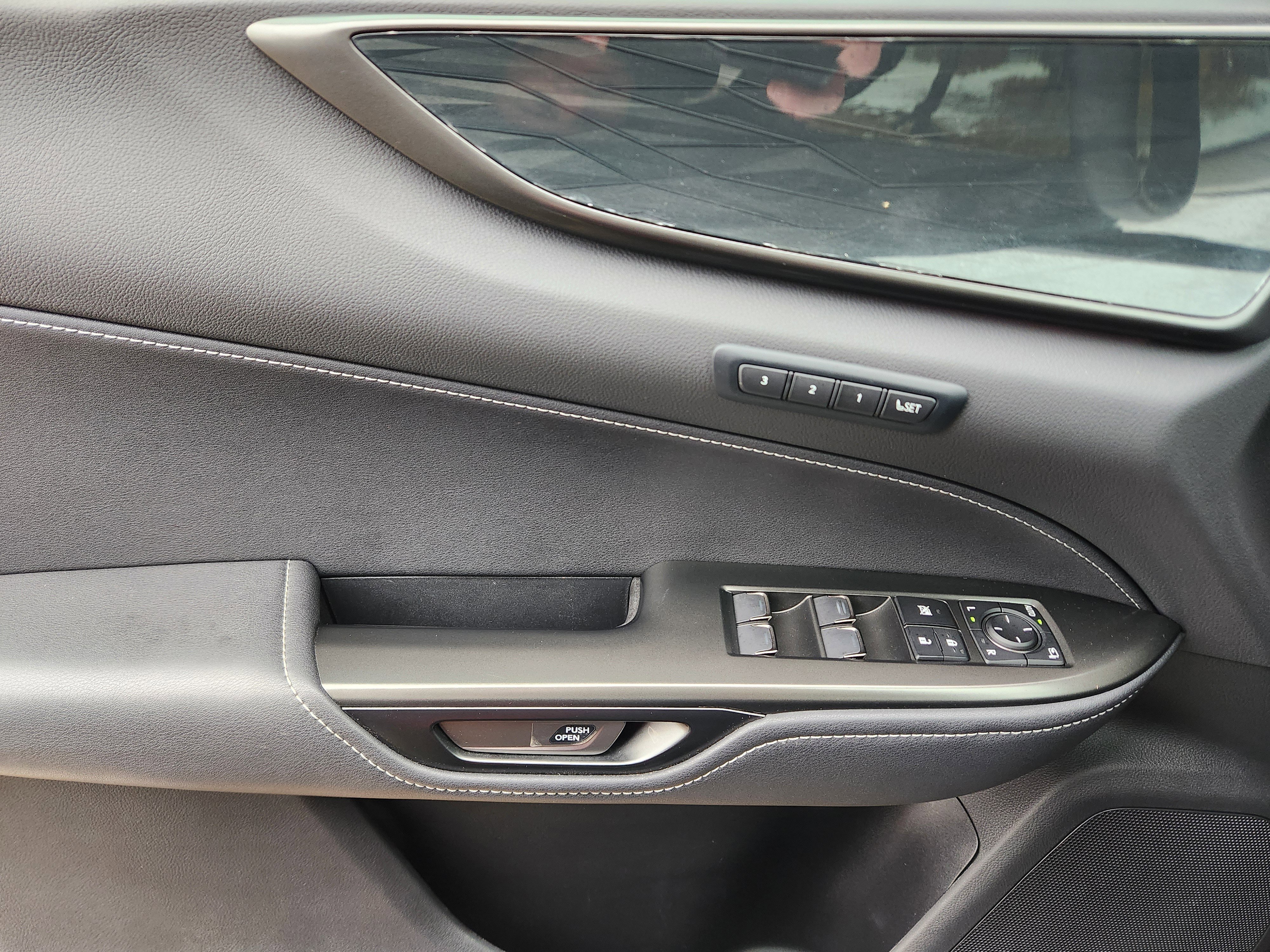 Used 2022 Lexus NX 350h AWD image 31