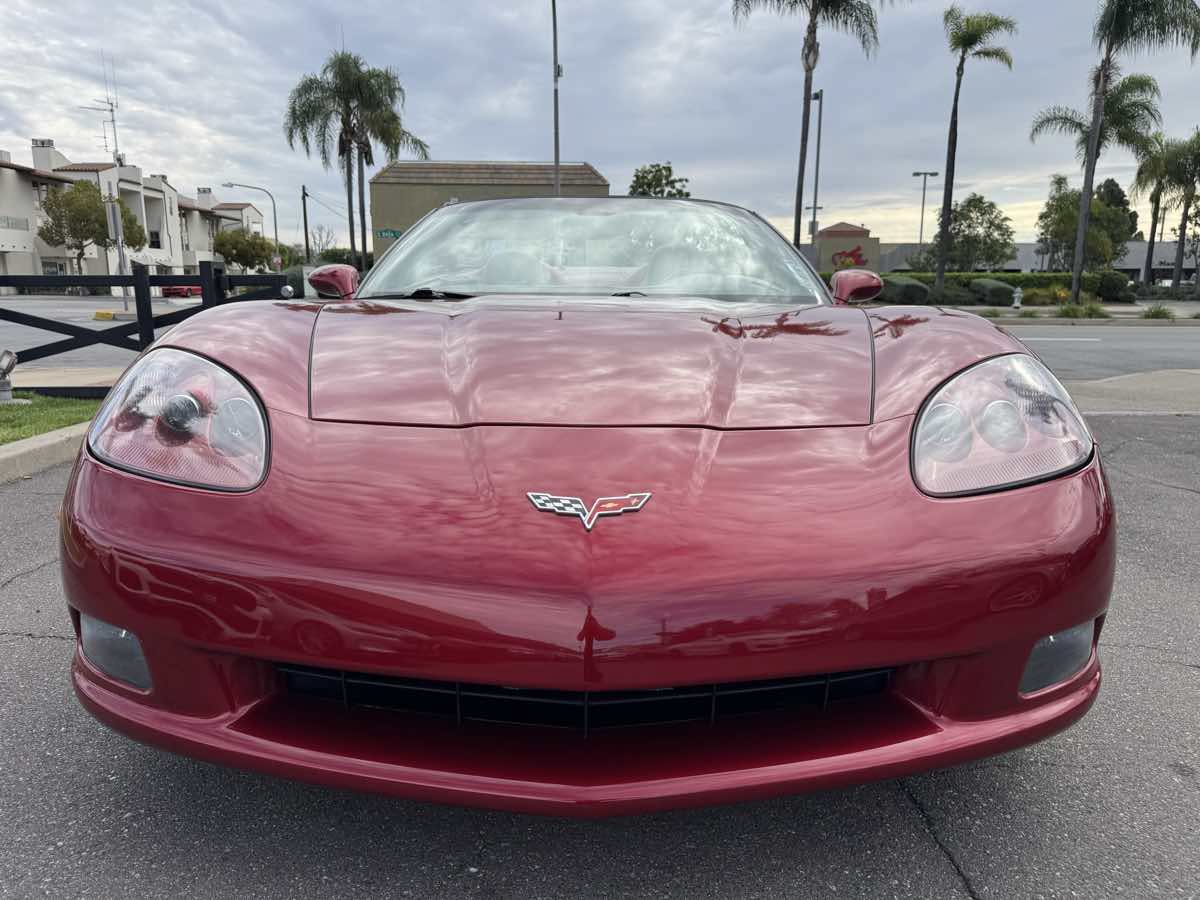 Used 2008 Chevrolet Corvette Convertible w/ Preferred Equipment Group RWD image 16