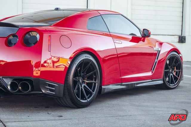 Used 2014 Nissan GT-R Premium image 58